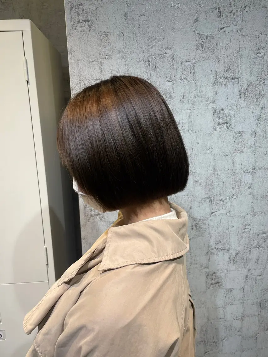 ショート 赤み消し艶カラー🌱 DAIGOのヘアスタイル