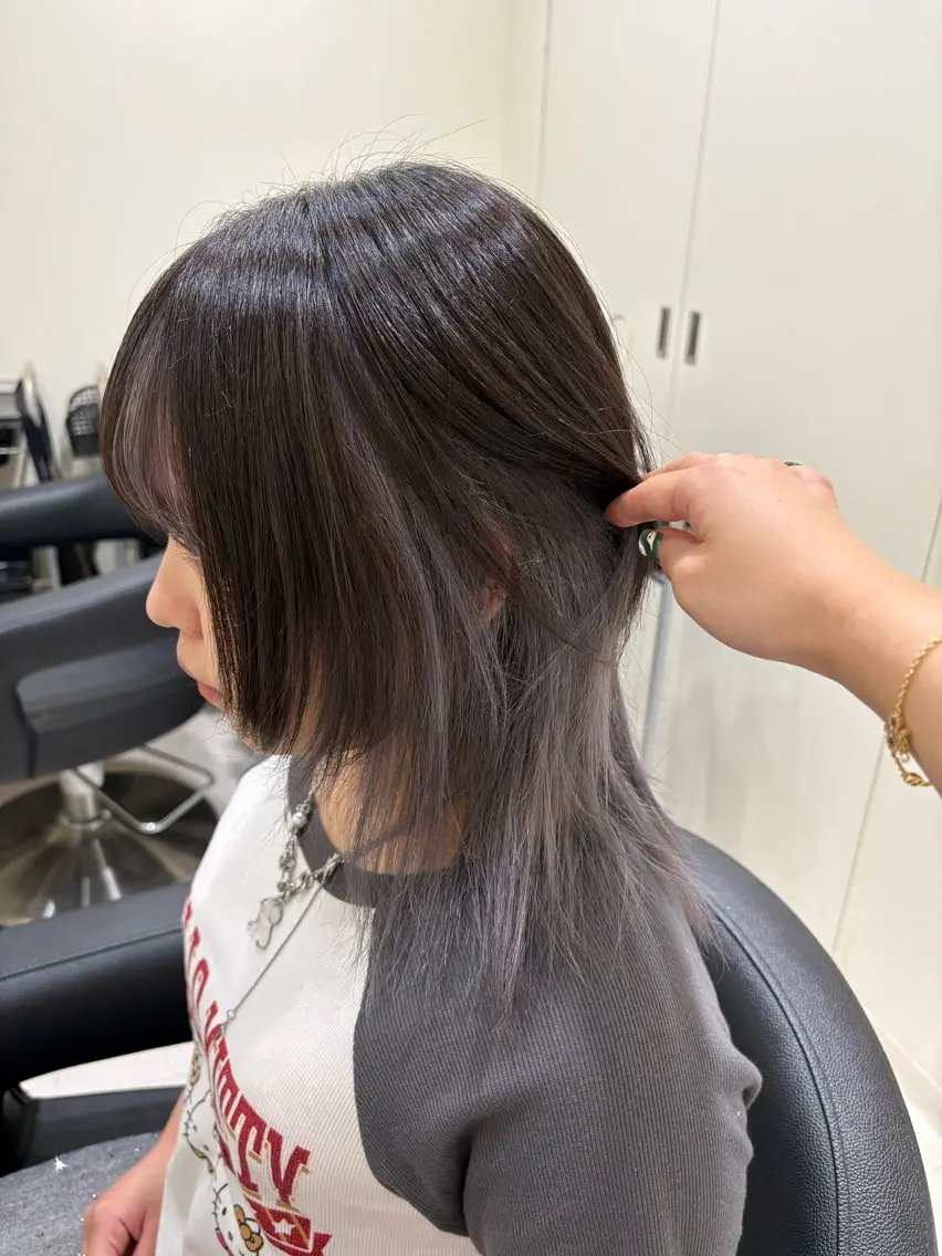 セミロング カラー ヘアアレンジ ヘアカラー 💟RINNA 艶カラー💟のヘアスタイル