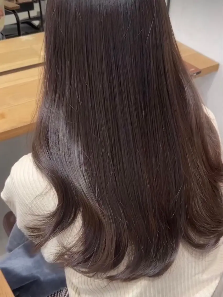 カラー 西本 望愛のヘアスタイル