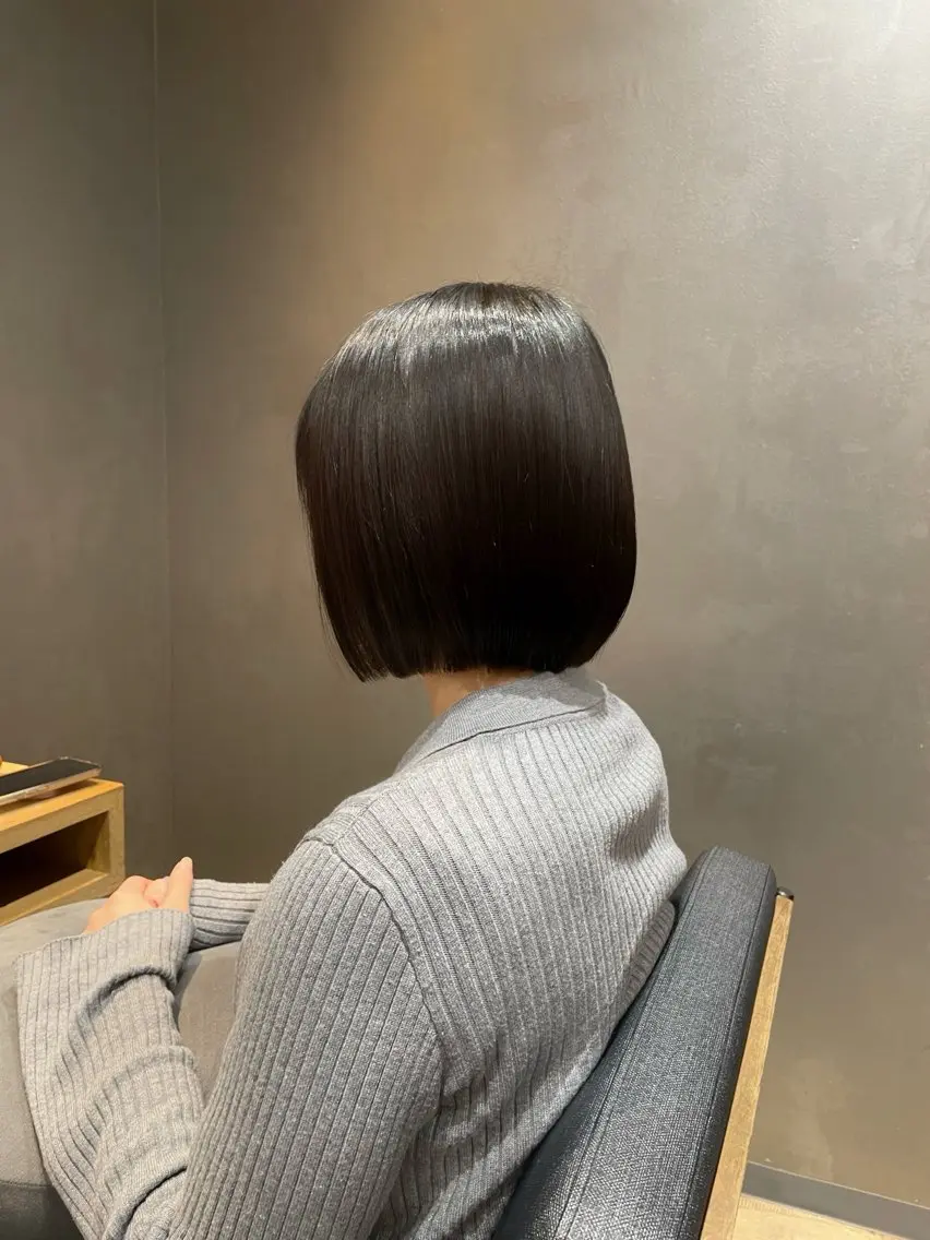 ショート ボブ inity　杉本 美羽のヘアスタイル