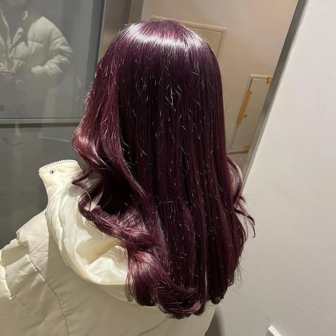ミディアム ヘアカラー トリートメント ヘッドスパ ヘアセット 寒色/ベージュヘア ブリーチありMiOのヘアスタイル