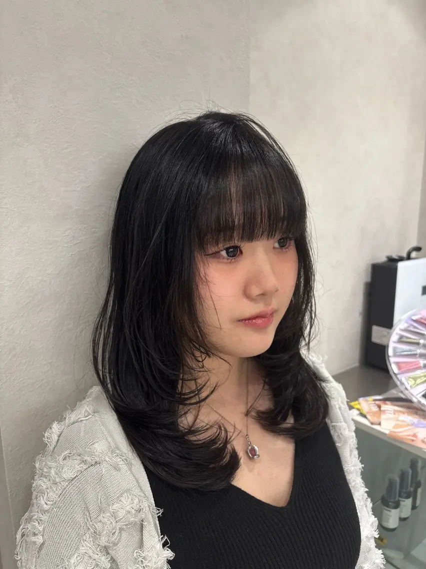 ミディアム ハッシュカット ハイレイヤー 韓国風ヘア レイヤーカット カット Yuta✂︎ 韓国レイヤー🪽のヘアスタイル