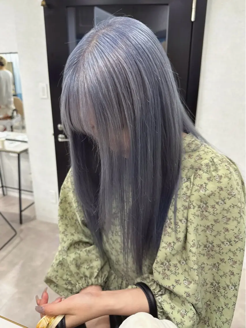 ロング ヘアカラー 透明感•ハイトーン /🪽ゆずほ🪽のヘアスタイル