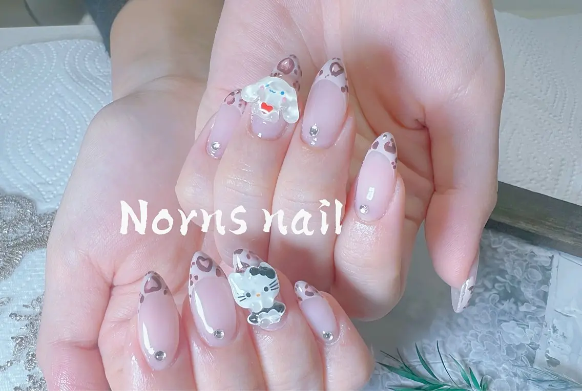 ネイル ハンドネイル Norns nail (猫いるサロン🐈)のネイルデザイン
