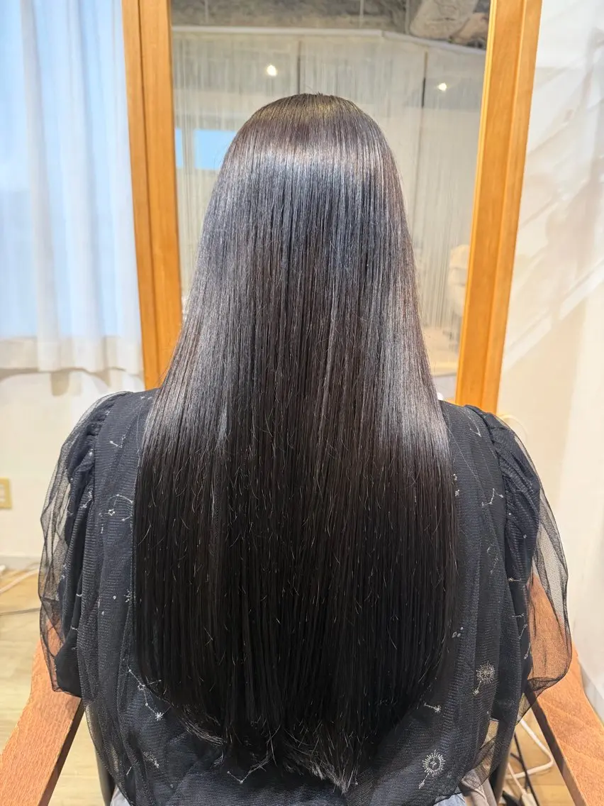 ロング カラー カット ヘアカラー トリートメント ヘッドスパ RENA｜透明感 カラー×癒しスパのヘアスタイル