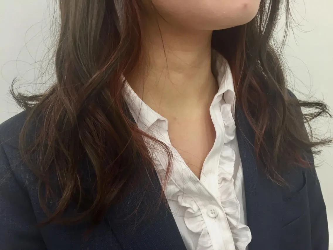 セミロング カラー インナーカラー ヘアカラー 岩崎 裕司のヘアスタイル