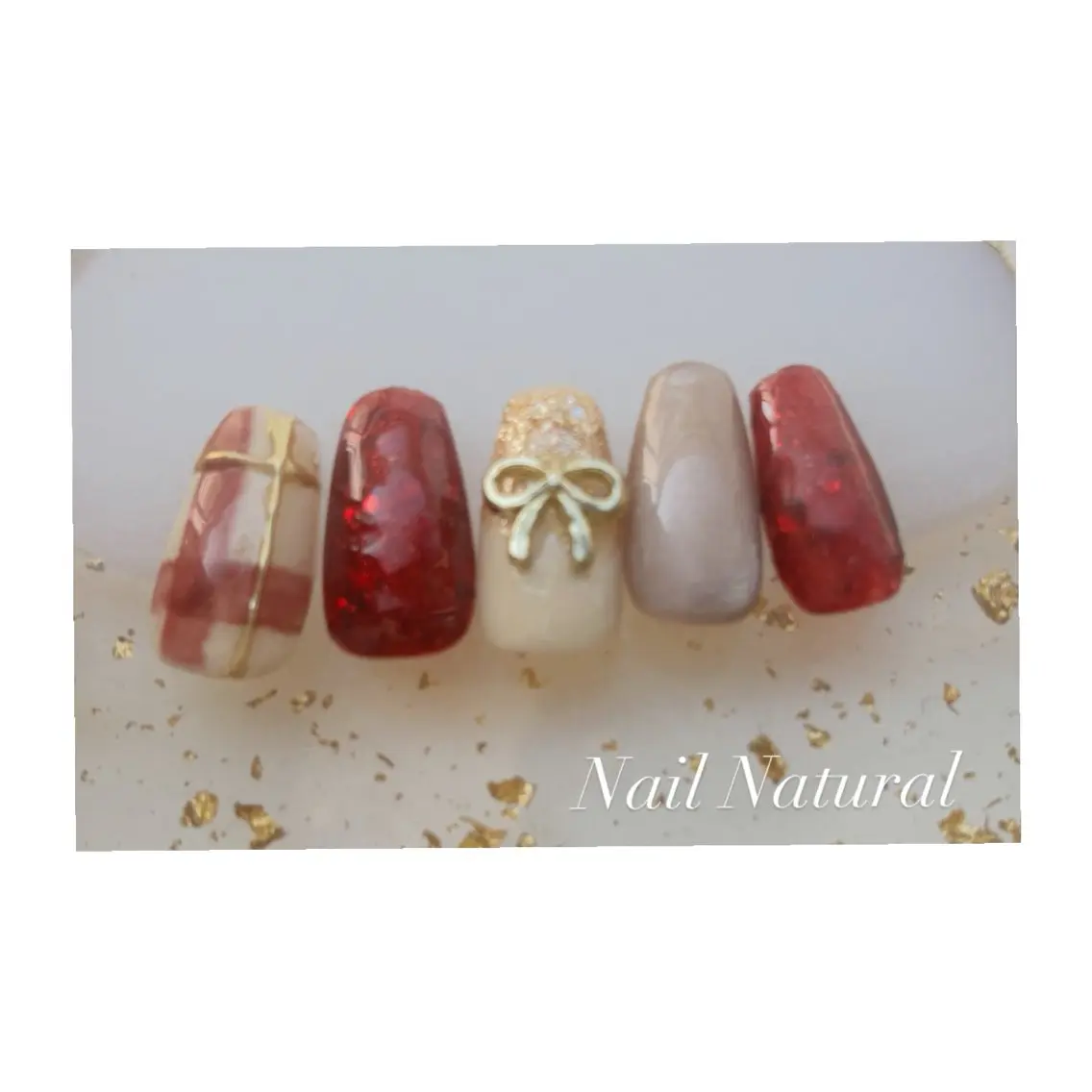 ネイル フラッシュネイル フットネイル フレンチネイル ジェルネイル ガラスフレンチ ハンドネイル Nail salon Natulalのネイルデザイン