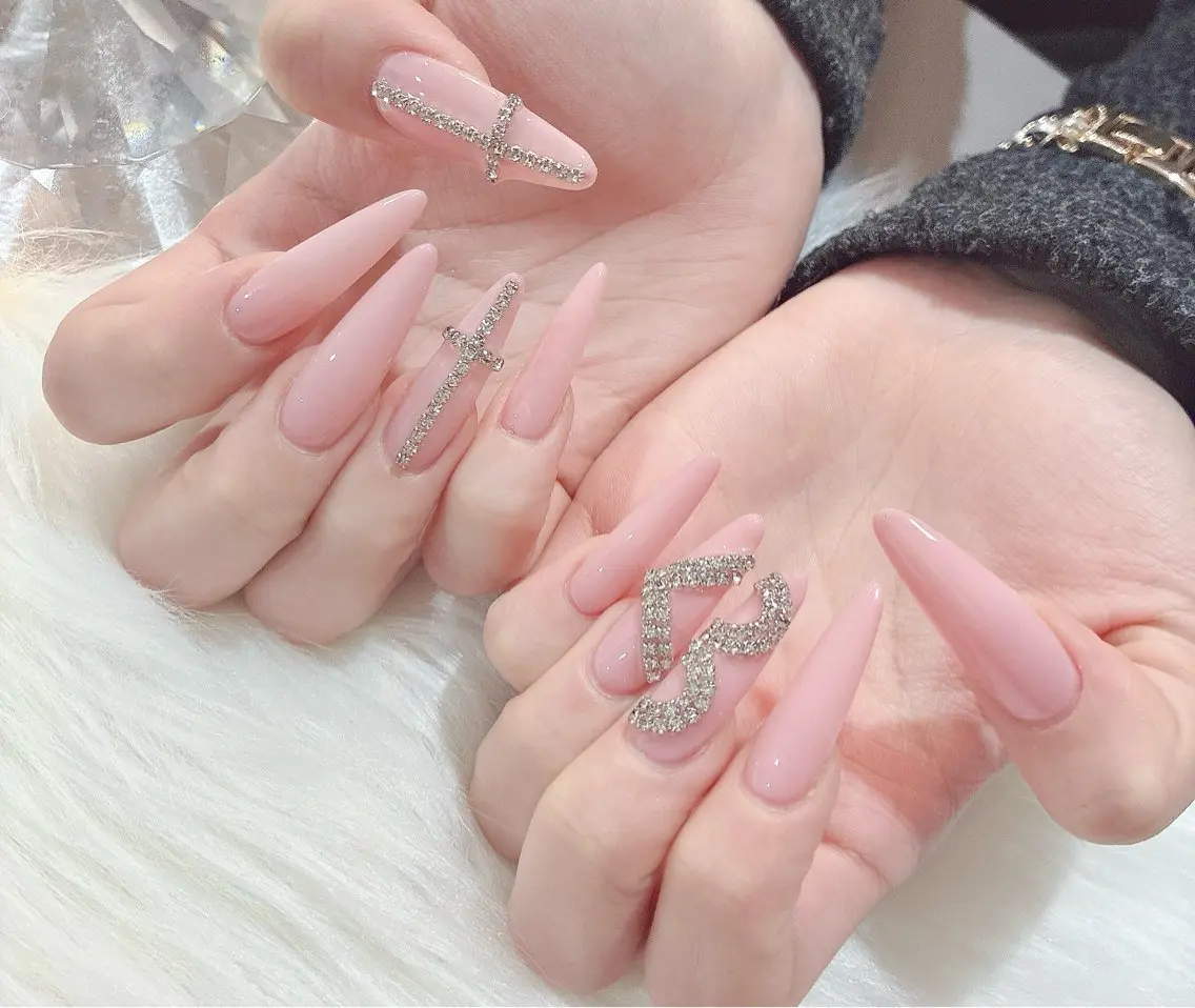 ネイル ハンドネイル LoaChaton kaeのネイルデザイン