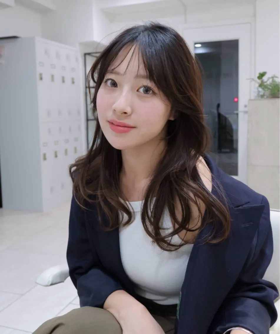 ロング 山下 凪澄のヘアスタイル