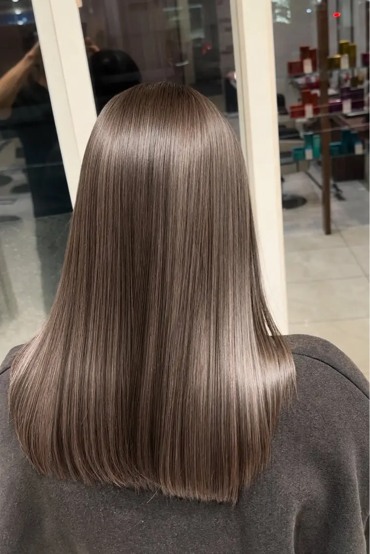 ミディアム カラー ヘアカラー トリートメント ブリーチ🎨デザイン カラー/れいじ🩶のヘアスタイル