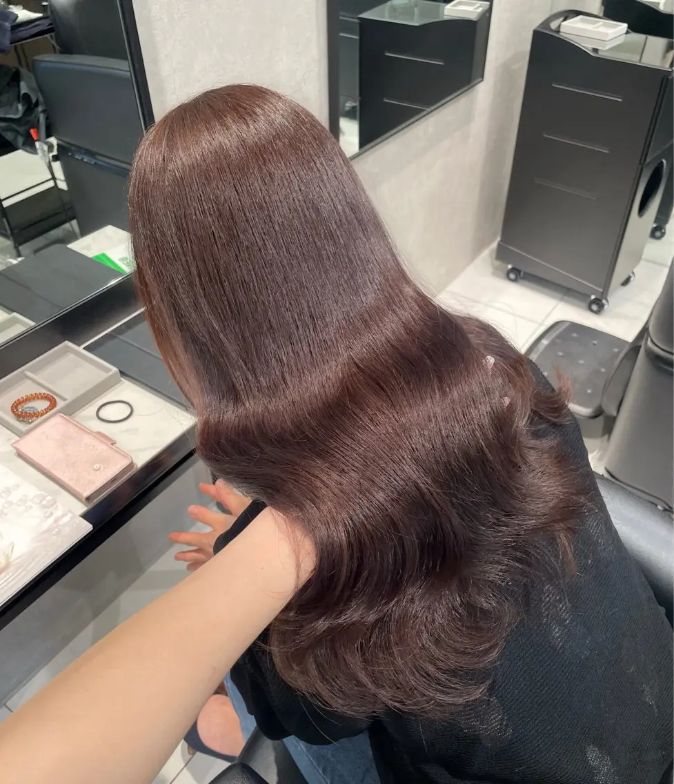 ロング 内藤 藍夏のヘアスタイル
