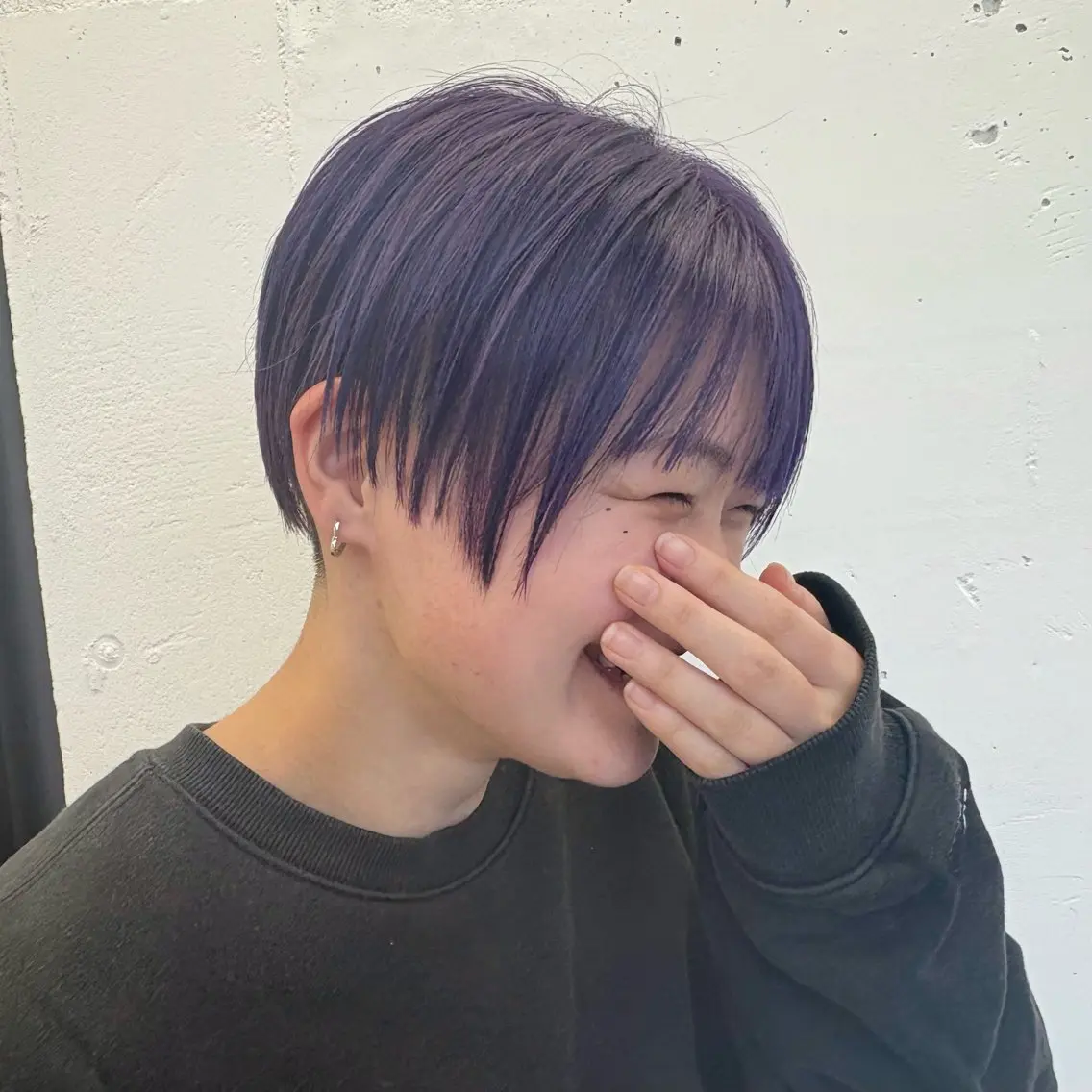 ショート カラー ブリーチ ブロンド ラベンダーカラー 矢場町/8時-22時 JILLSTUDIOのヘアスタイル