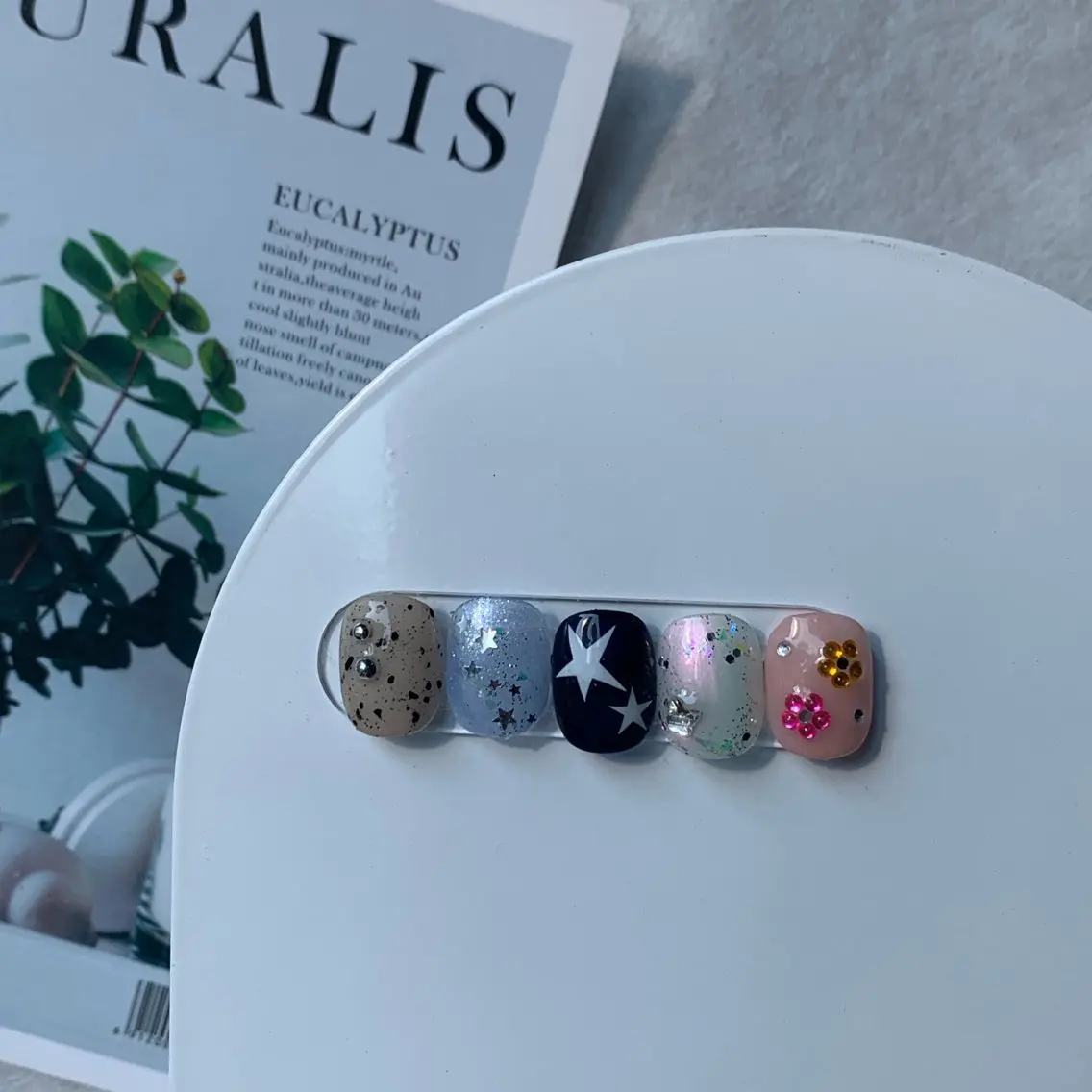 ネイル 長さ出し グラデーション 韓国ネイル ラメ(グリッター) ラメグラデーション フットネイル M2 BEAUTY アスカのネイルデザイン
