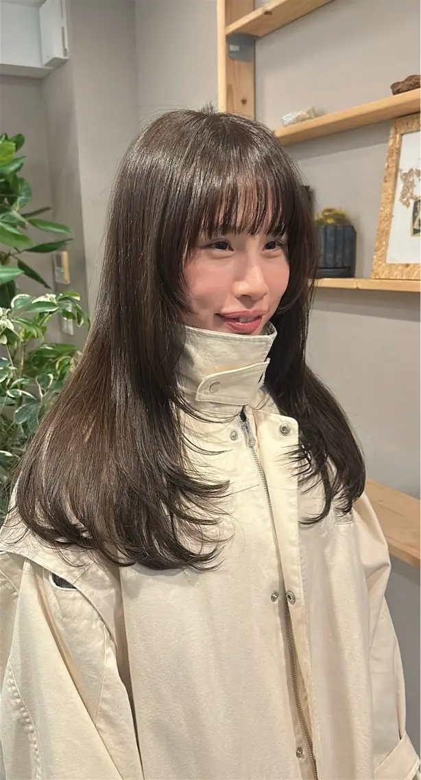 ロング カラー カット ヘアカラー トリートメント 似合わせカット🫧 吉見衣生のヘアスタイル
