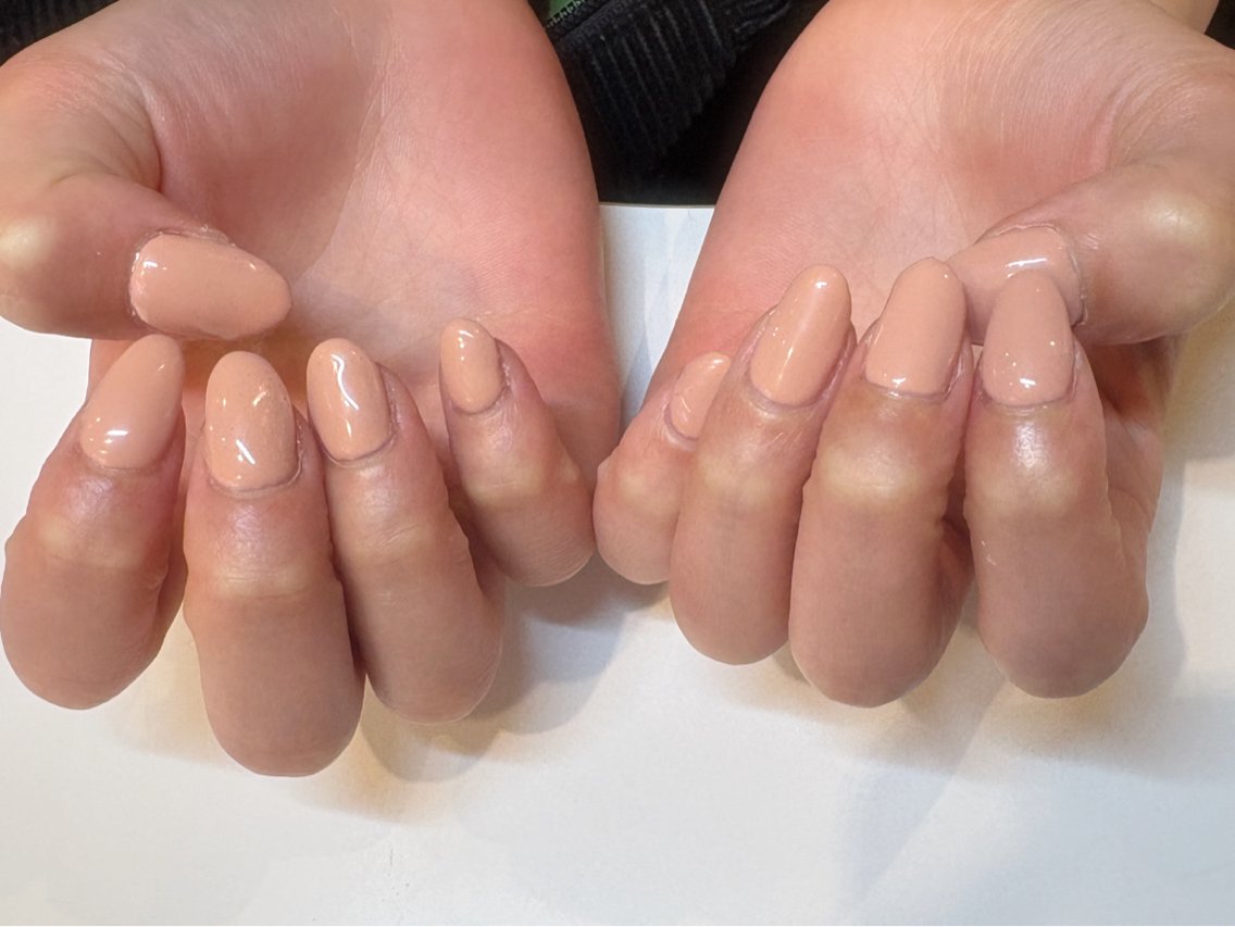 ネイル ジェルネイル ワンカラーネイル パラジェル ハンドネイル nailsalon coffret布施店のネイルデザイン