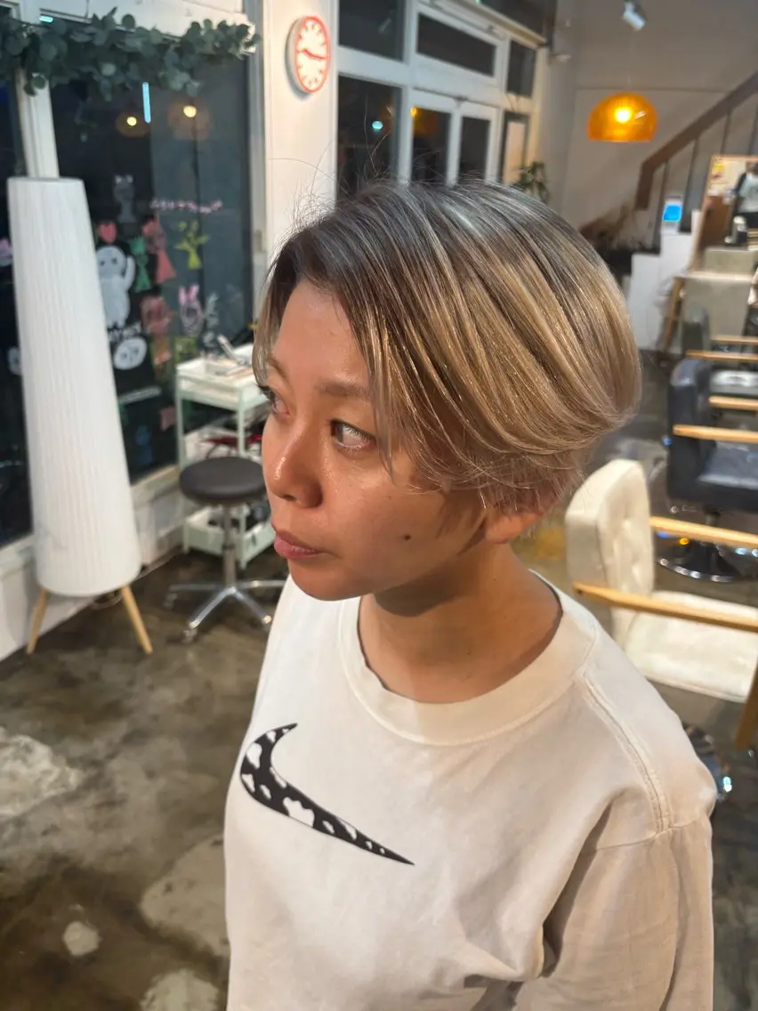 ショート ハンサムショート ショートヘア 小顔カット カット のどか 縮毛矯正/ショートのヘアスタイル