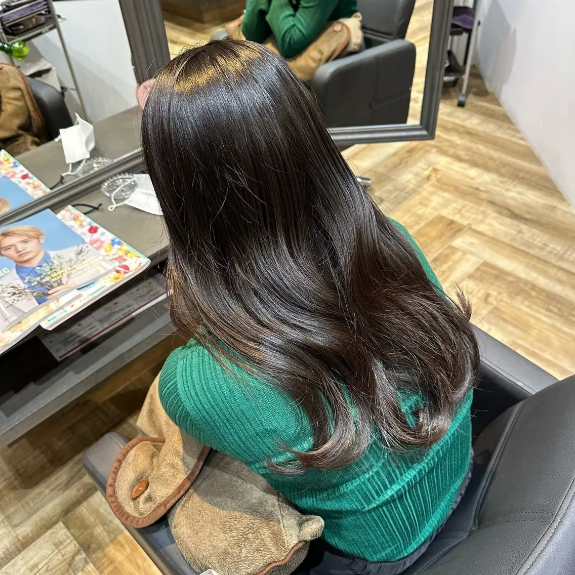 ロング カラー 高木 彩愛のヘアスタイル