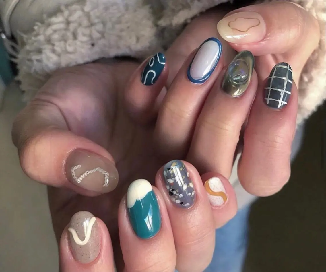 ネイル パラあり！フィルイン 美フォルムのネイルデザイン