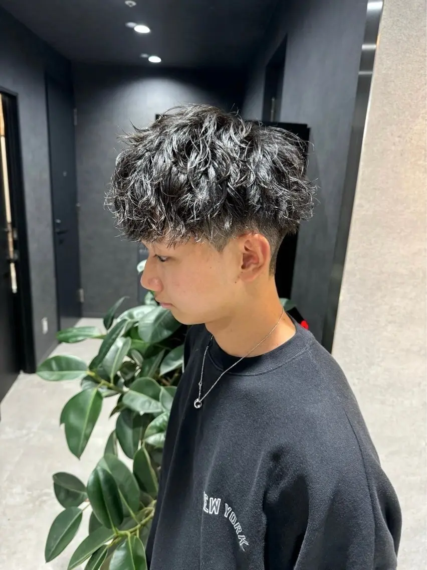 パーマ メンズ 💈フェザーパーマ 須賀俊介💈のヘアスタイル