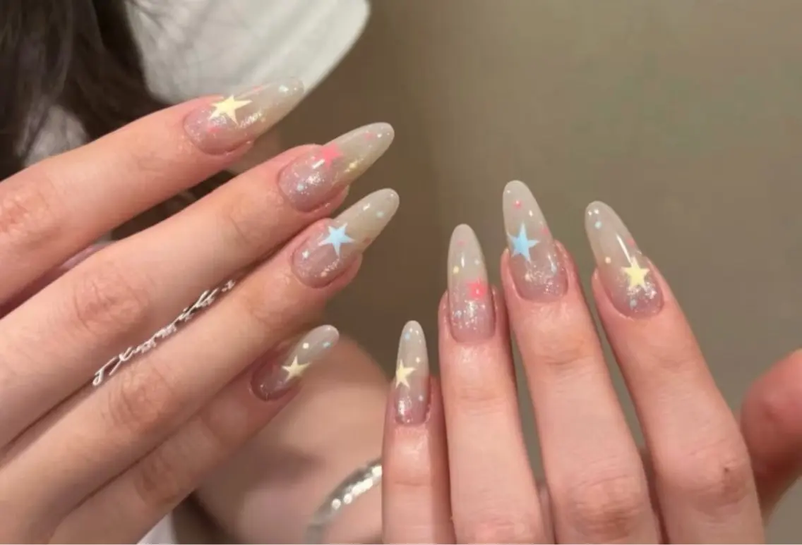 ネイル ハンドネイル WO MIAO💎のネイルデザイン