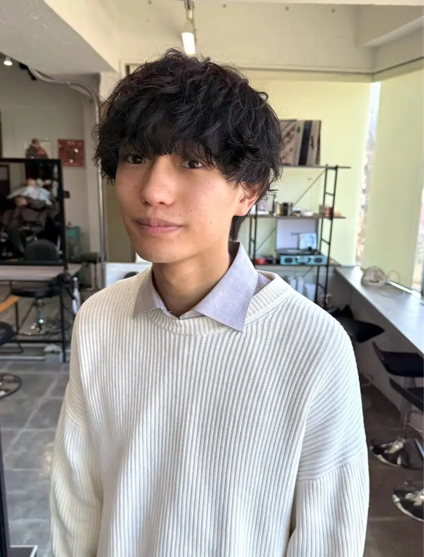 パーマ メンズ 優菜🎀メンズパーマ /ハイトーンカラーのヘアスタイル