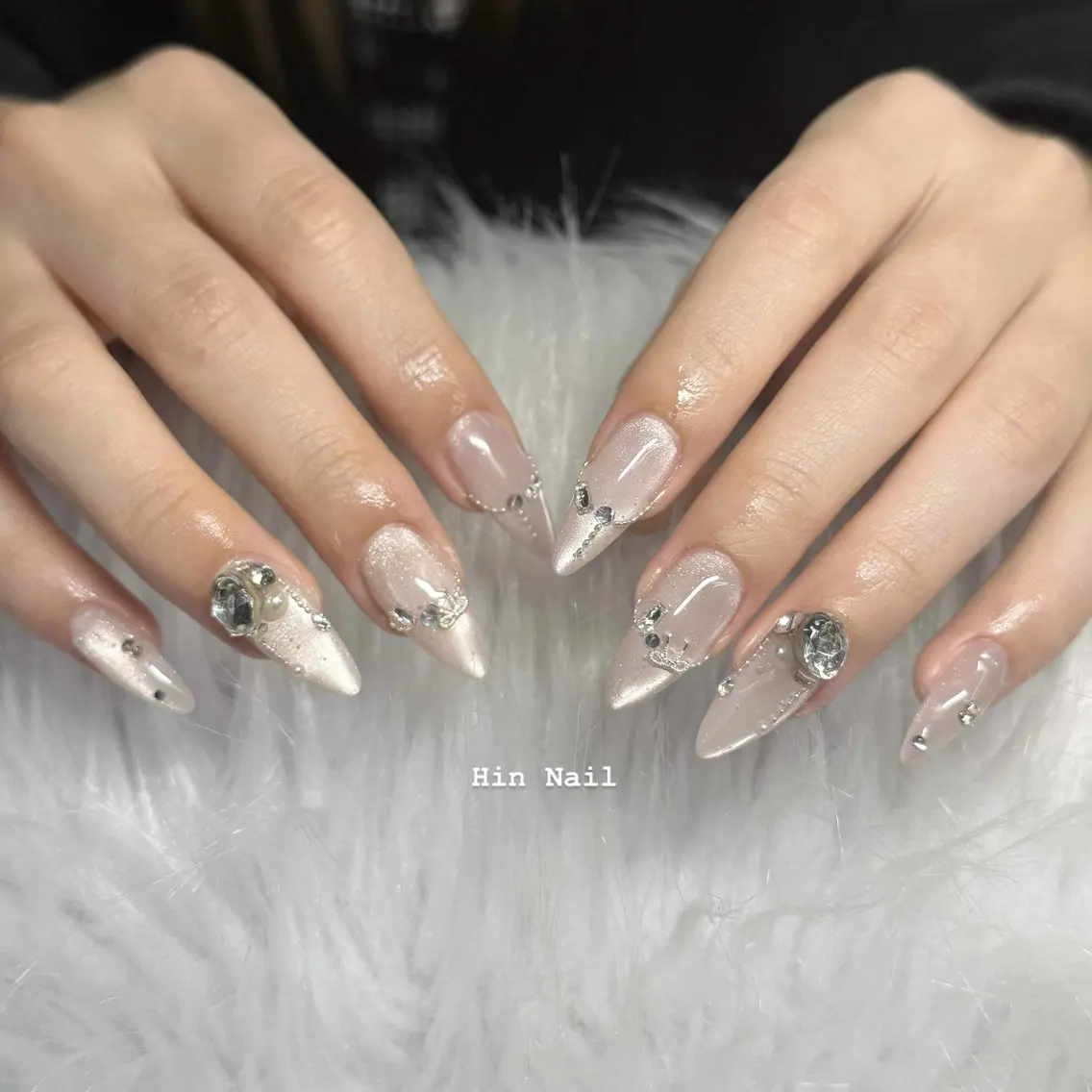 ネイル ハンドネイル HIN NAILのネイルデザイン