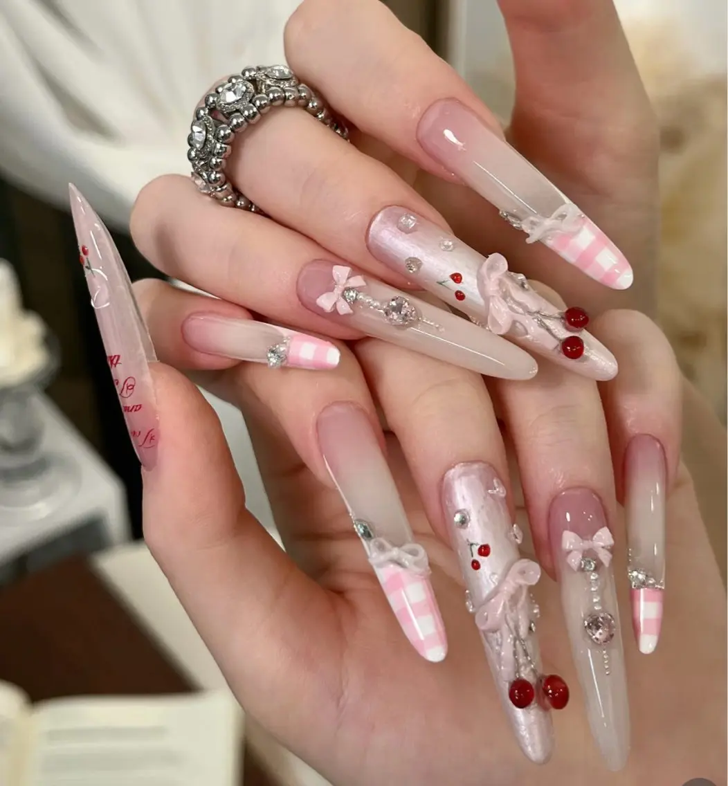 ネイル ハンドネイル D-BEAUTY Nailsalonのネイルデザイン