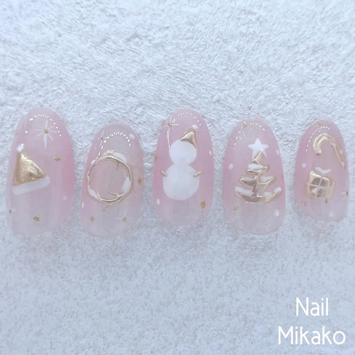 ネイル 韓国ネイル ミラーネイル 冬ネイル クリスマス Nail Mikakoのネイルデザイン