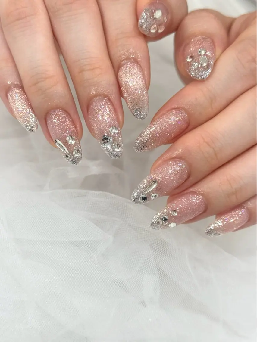 ネイル M-crystal 高比良のネイルデザイン