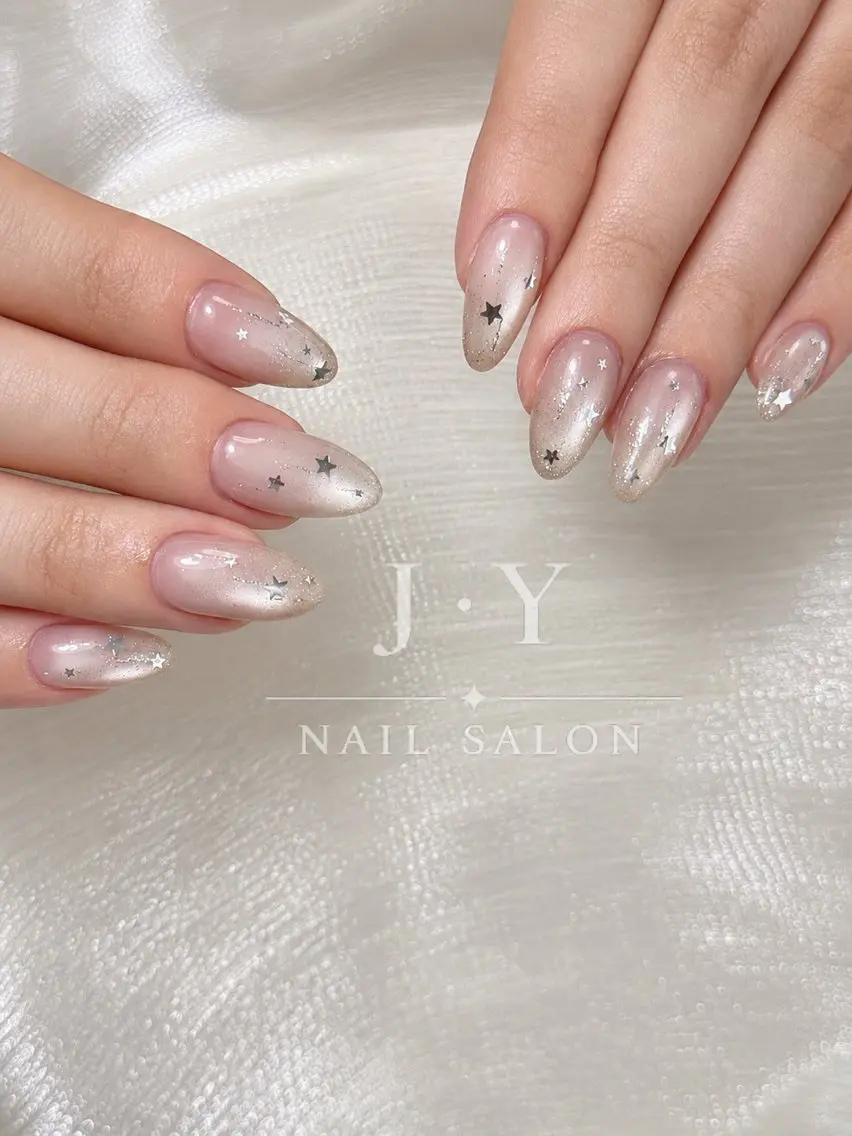 ネイル J· Y Nailのネイルデザイン
