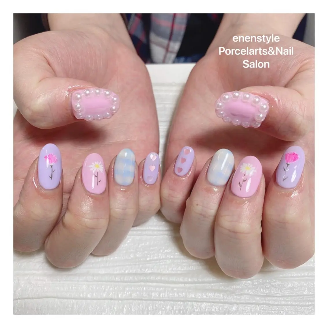 ミディアム ネイル ハンドネイル 🐾enen style 🐾のネイルデザイン