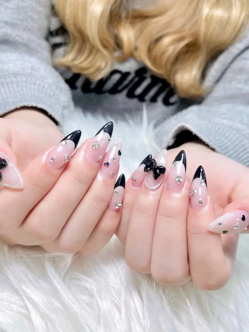 ネイル LEELA NAIL STUDIOのネイルデザイン
