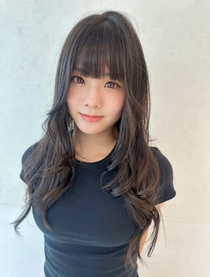ロング レイヤーカット カット ヘアカラー トリートメント 明日空きあり‼️ レイヤースタイル🩷のヘアスタイル