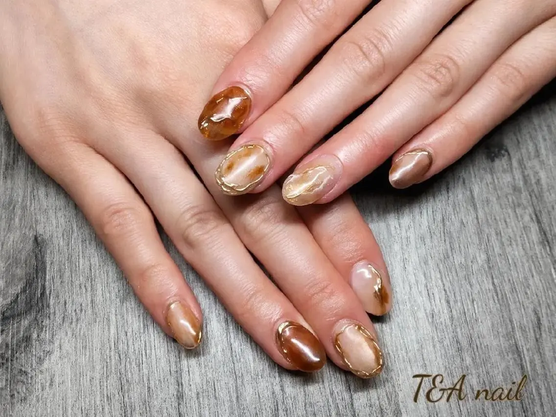 ミディアム ネイル 長さ出し ジェルネイル ニュアンスネイル スカルプネイル T&A nailのネイルデザイン