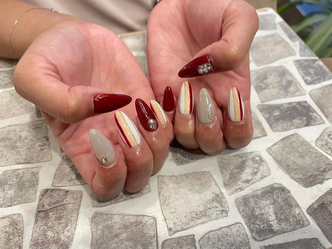 ネイル ハンドネイル NAIL Alaia SHIORIのネイルデザイン