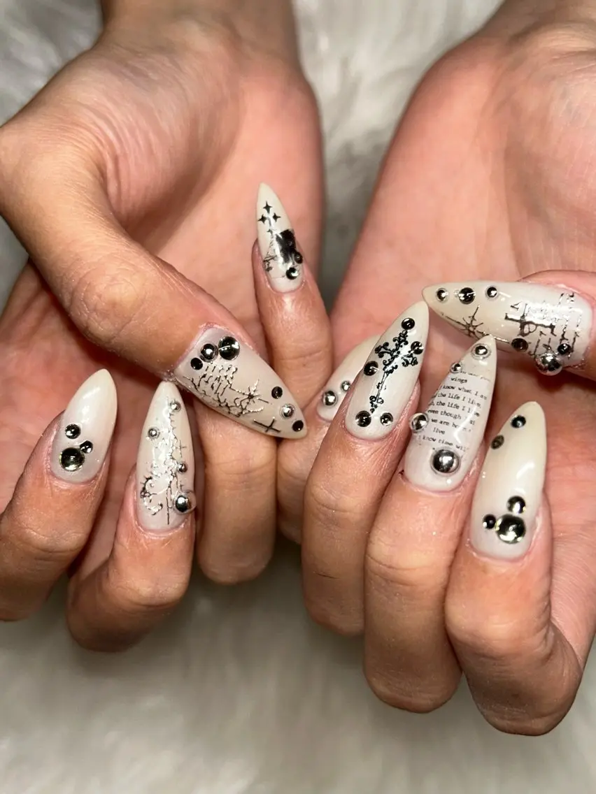 ネイル 後藤 愛葉のネイルデザイン