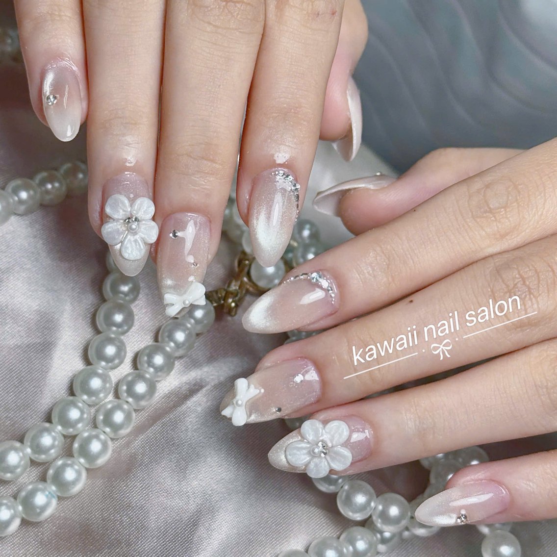 ネイル アニマル柄 長さ出し フレンチネイル グラデーション キラキラネイル Kawaii Nail Salonのネイルデザイン