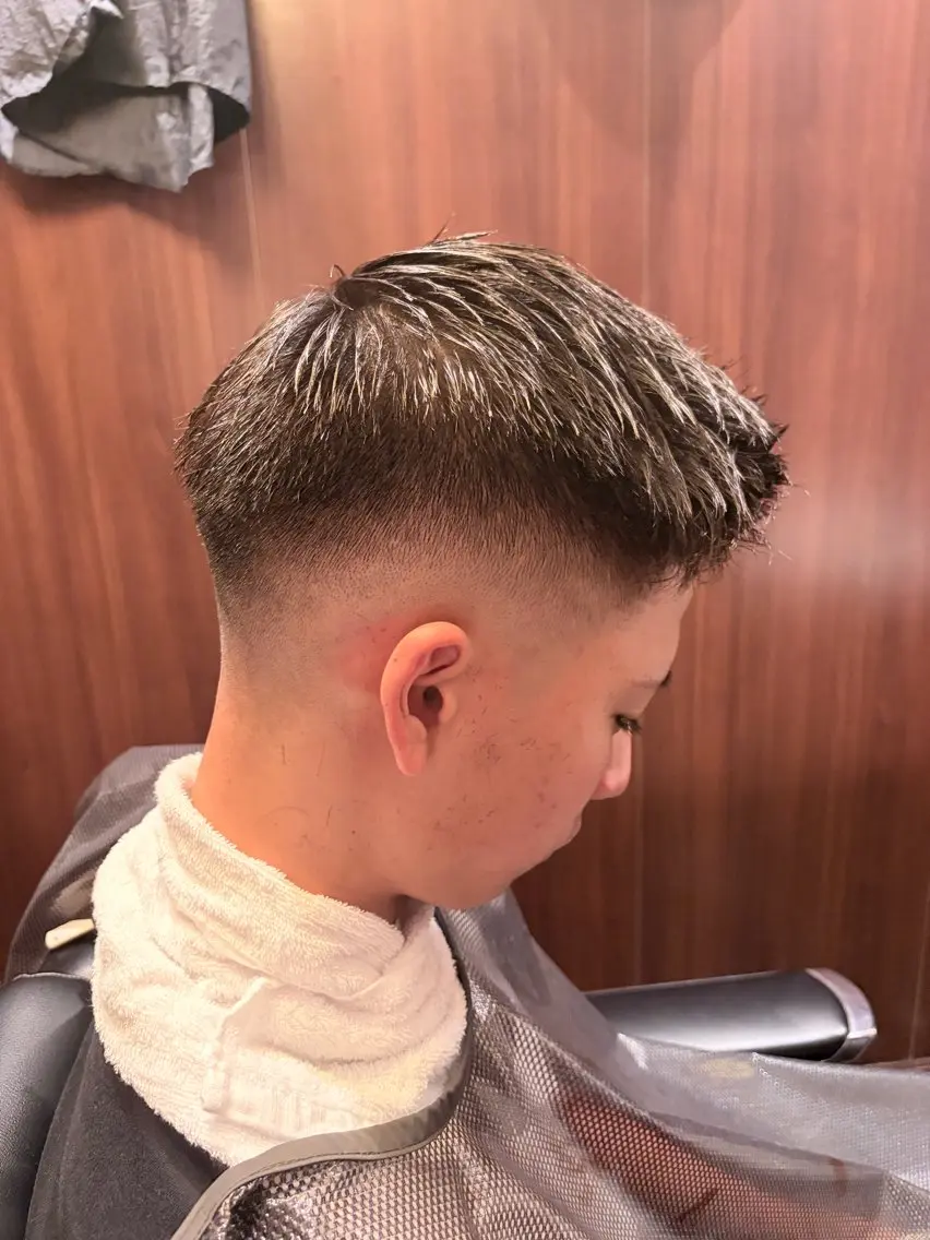 ショート 勝田 隼斗のヘアスタイル