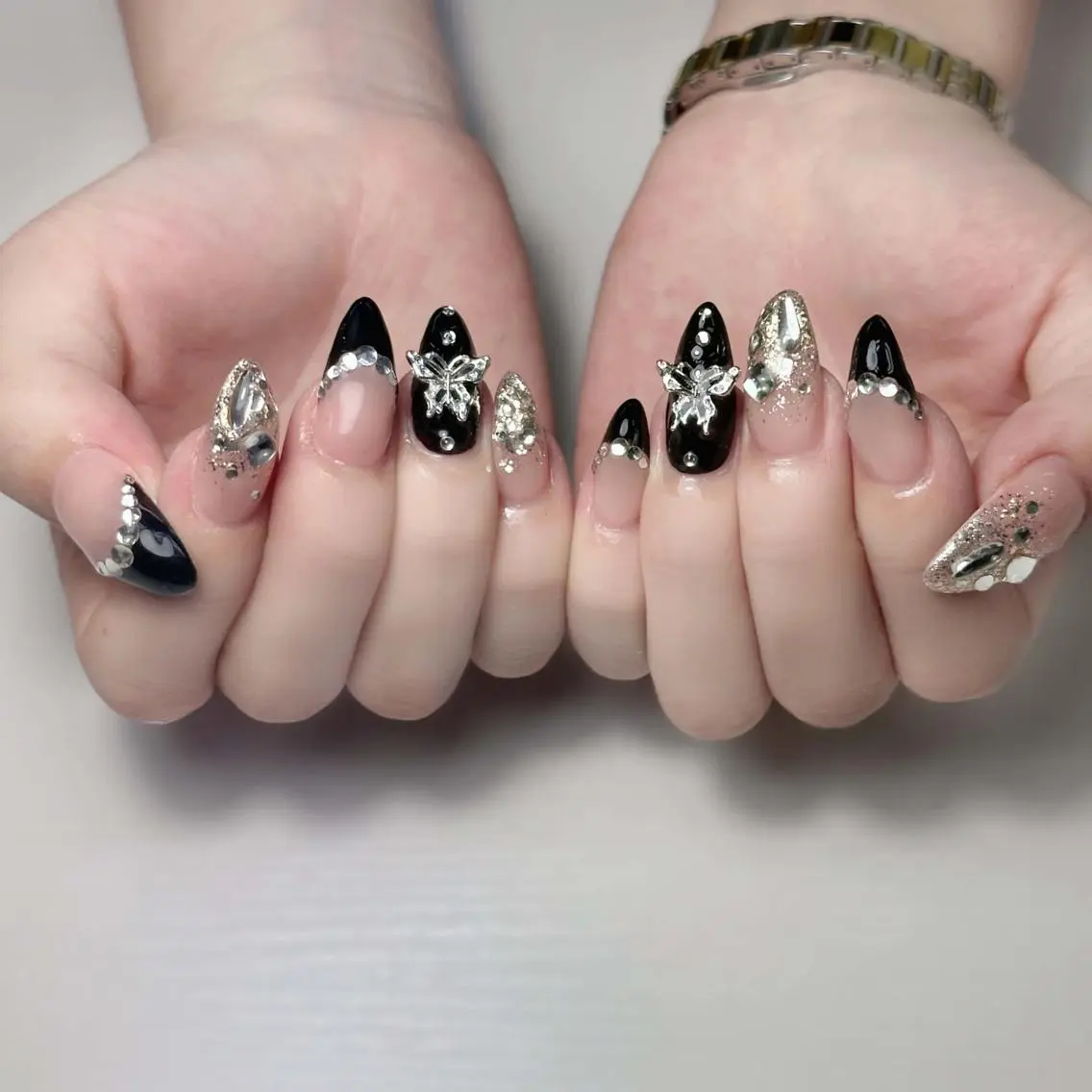 ネイル アートネイル ハロウィン 韓国ネイル ロングネイル 持ち込み Melia Nail Nambaのネイルデザイン