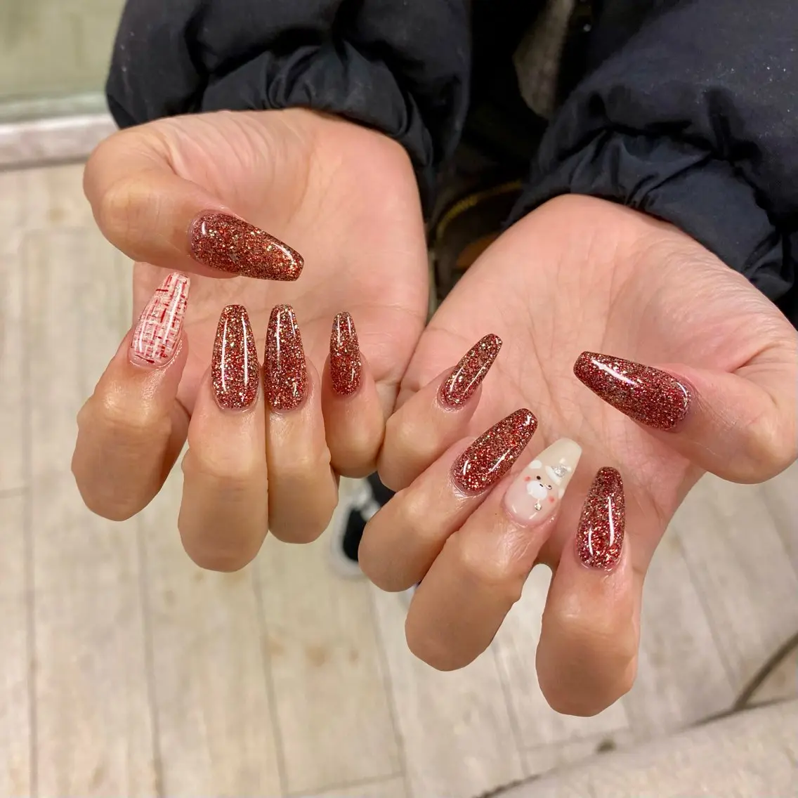 ネイル ハンドネイル SAKURA 中島のネイルデザイン