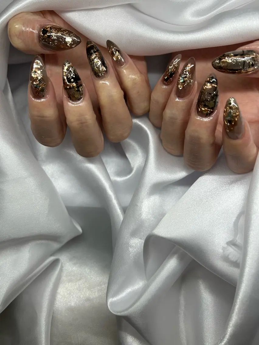 ネイル 長さ出し ニュアンスネイル 冬ネイル フットネイル Lala nailのネイルデザイン