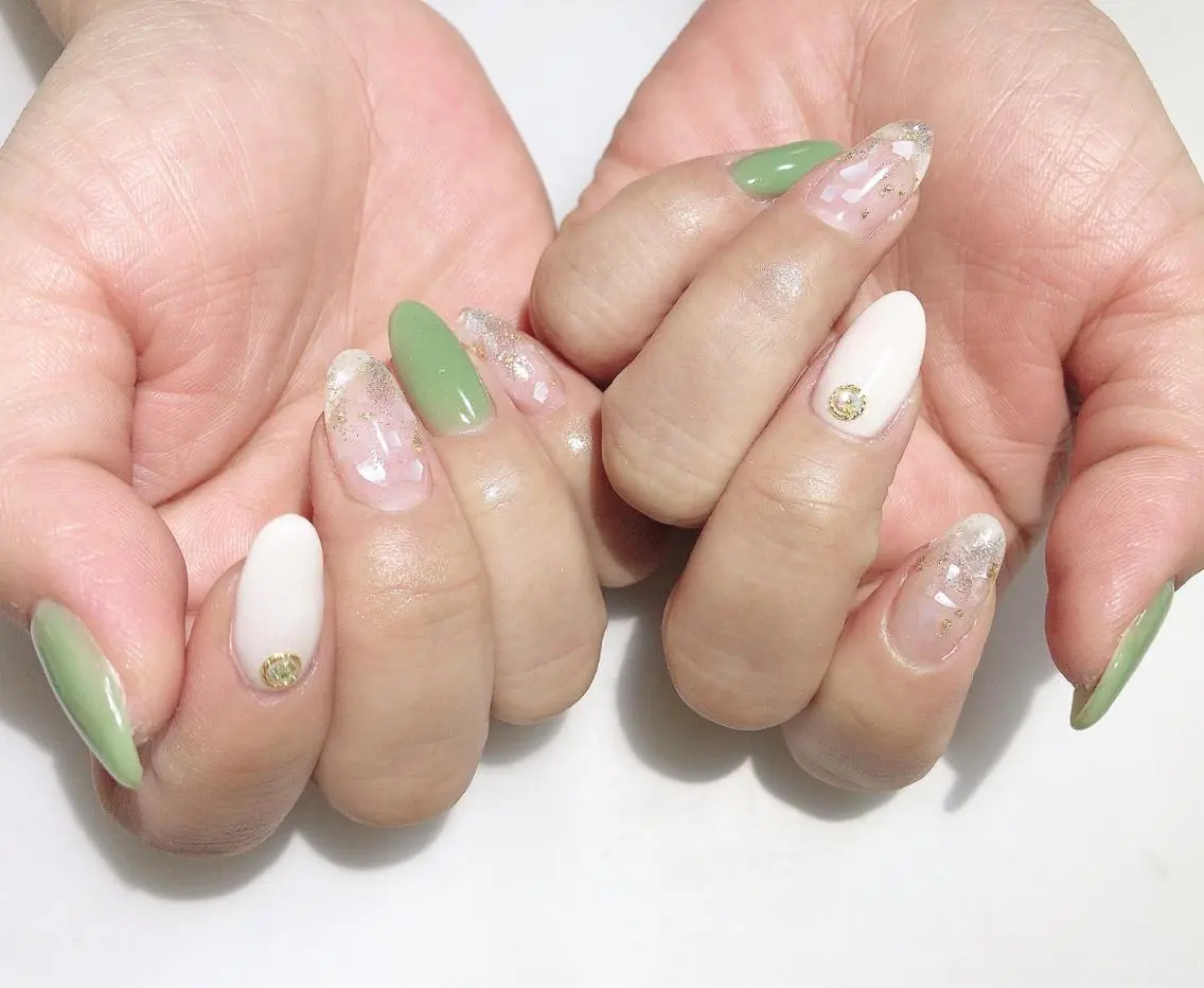 ネイル フットネイル ニュアンスネイル ピスタチオネイル シンプルネイル 春ネイル nail fufla ♡yamane♡のネイルデザイン