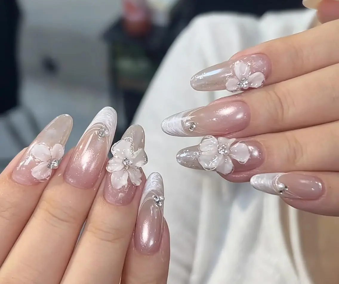 ネイル ハンドネイル Pure&Rich Nailのネイルデザイン