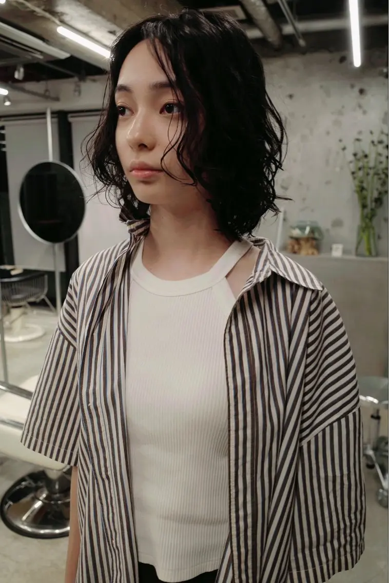 ミディアム パーマ オオバ リュウ /ショート、ボブ推しのヘアスタイル