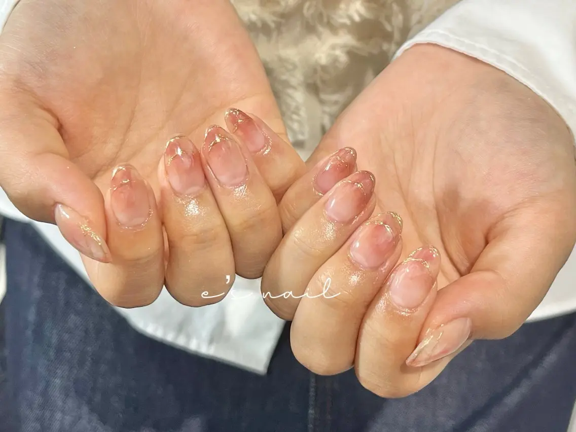 ネイル ハンドネイル ハンドケア e’s nail Lumièreのネイルデザイン