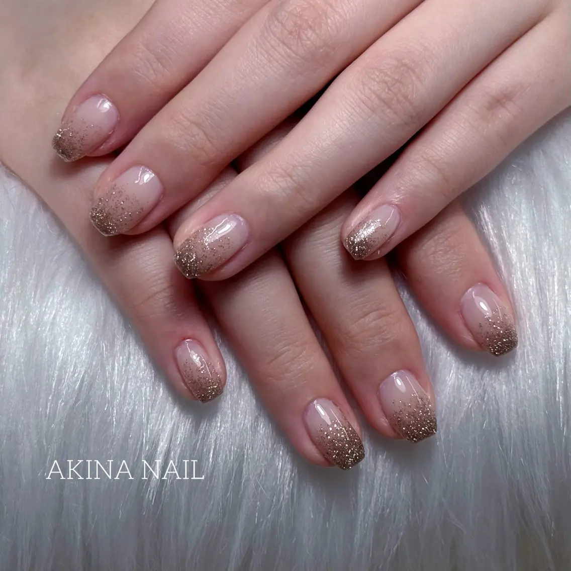 ミディアム ハンドネイル Akina Nail 亀戸のネイルデザイン