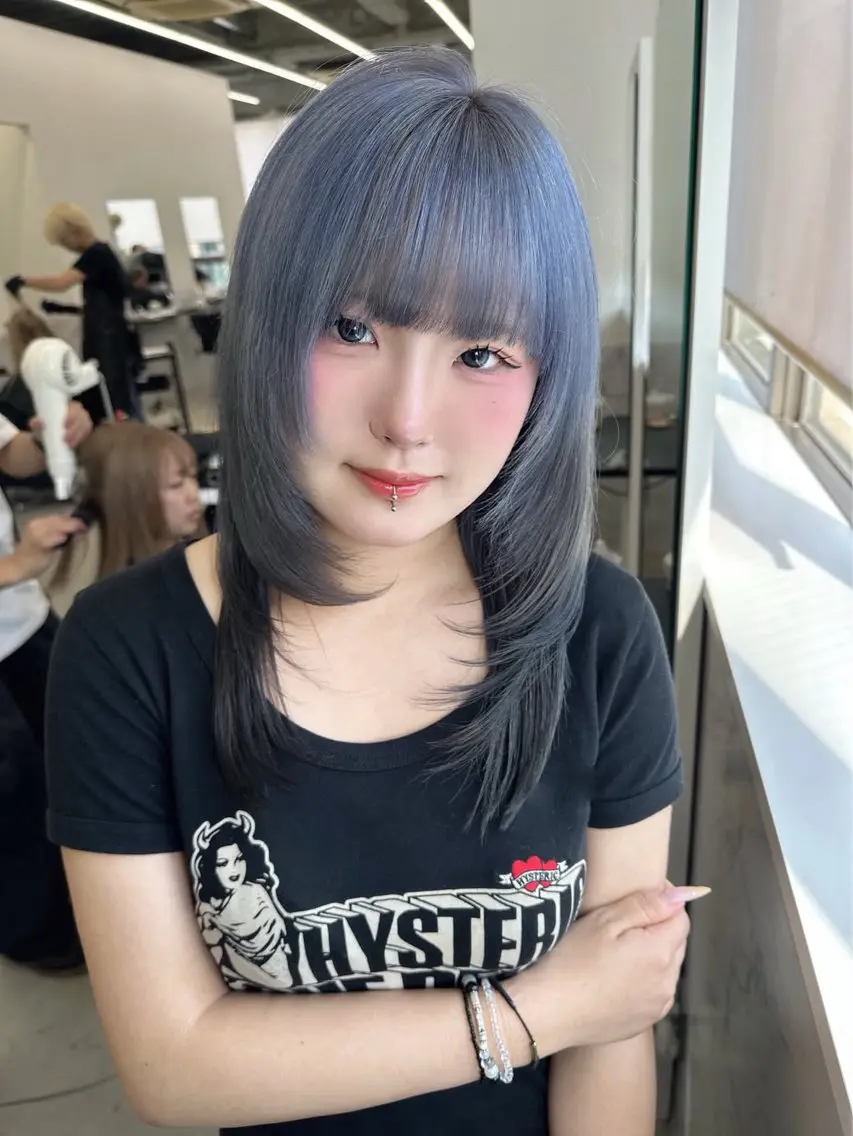 ミディアム カラー ブリーチ ケアブリーチ デザインカラー トリートメント ヘアカラー ブリーチ/ハイトーン 名古屋栄/SHIONのヘアスタイル
