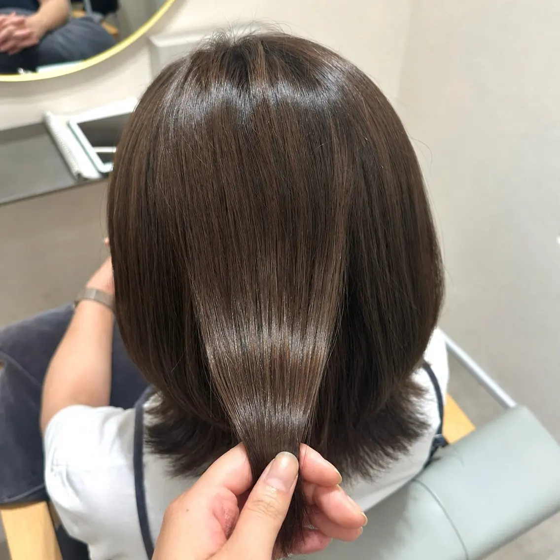 ミディアム カラー カット ヘアカラー 近藤 優羽のヘアスタイル