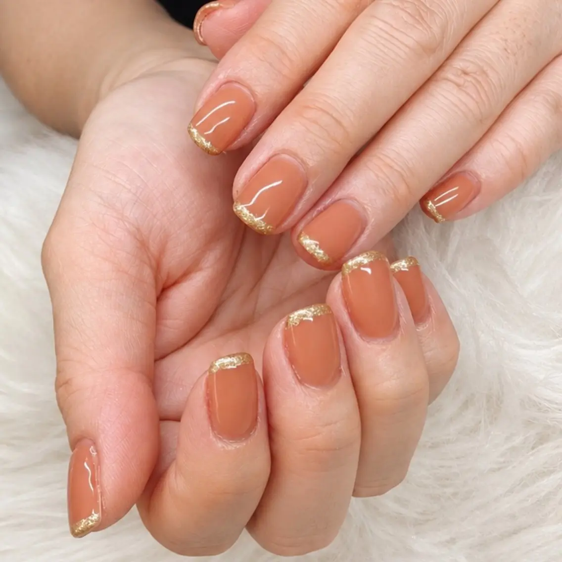 ネイル ブラウン フレンチネイル ジェルネイル ゴールド ラメ(グリッター) ハンドネイル CUREist💅 所沢駅徒歩7分のネイルデザイン