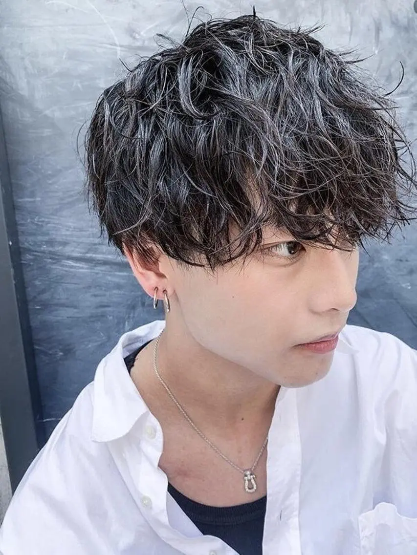 🍀メンズ限定🍀スパイラルパーマ(ツイスト・ツイスパ)➕トリートメント【カット追加可能】21時以降+1100の写真